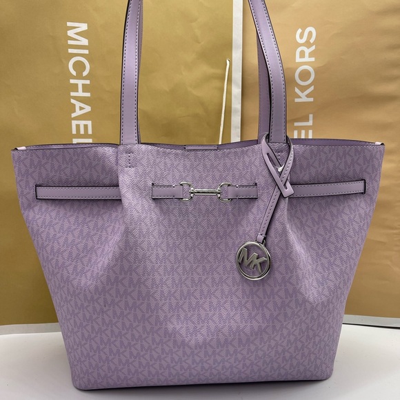 Michael Kors Handbags - MICHAEL KORS Carson Large Signature Logo CZ Shoulder Tote Bag
Light Quartz
NWT